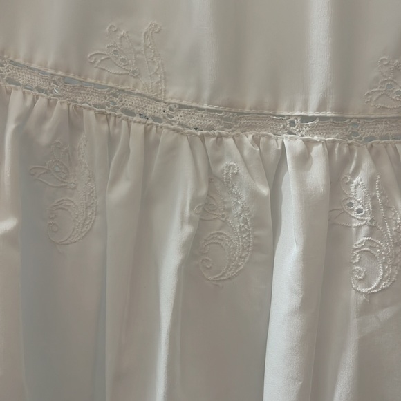 Zara White EyeletSkirt 🤍🆕 ‼️PRICE DROP‼️ - Picture 6 of 6